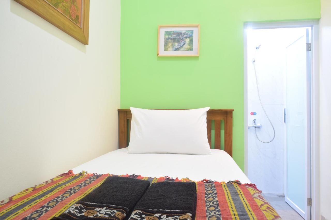 The Cabin Hotel Ambasador Yogyakarta Eksteriør bilde