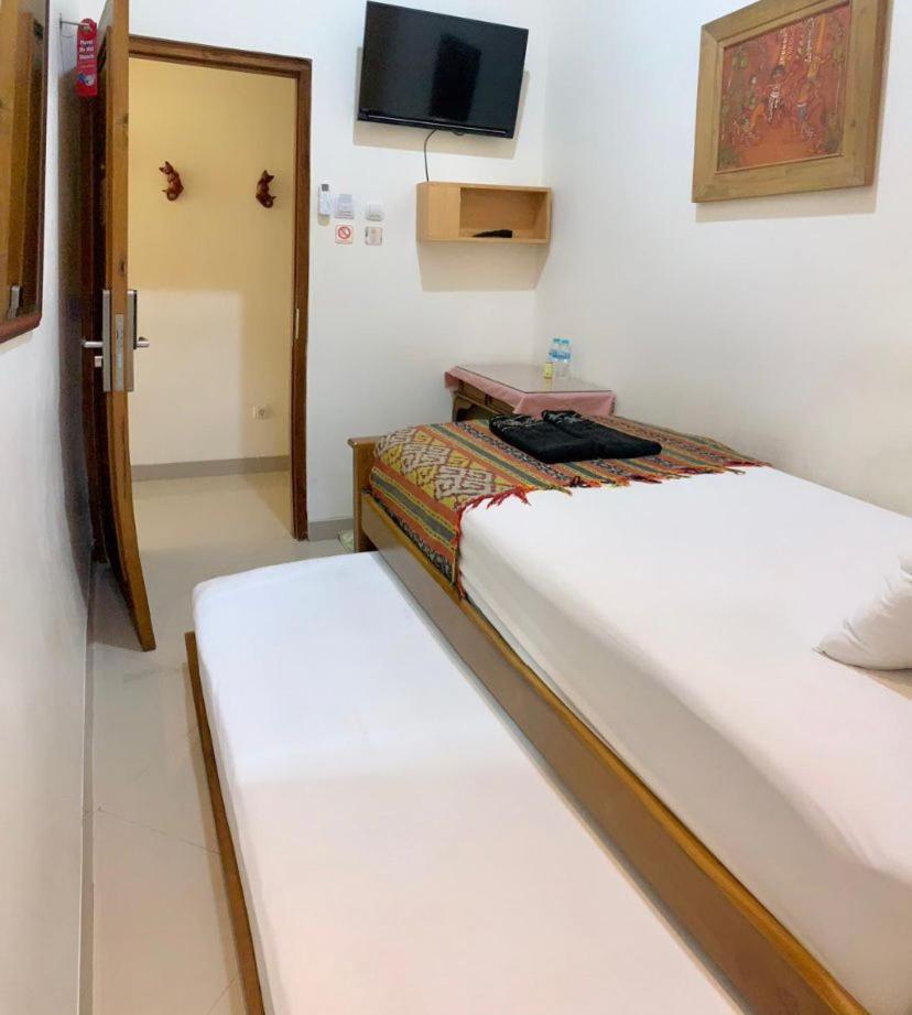 The Cabin Hotel Ambasador Yogyakarta Eksteriør bilde